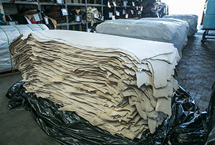 Pallet of leather in Sides